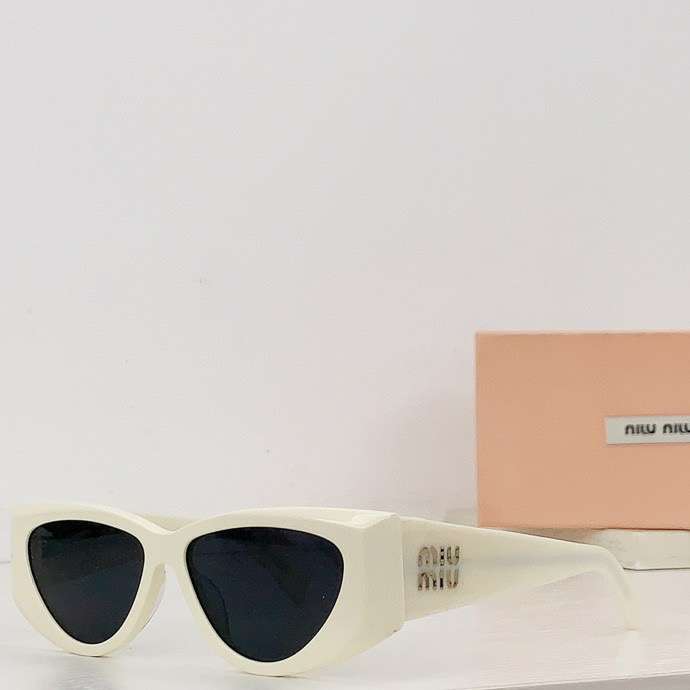 Picture of MiuMiu Sunglasses _SKUfw51873136fw